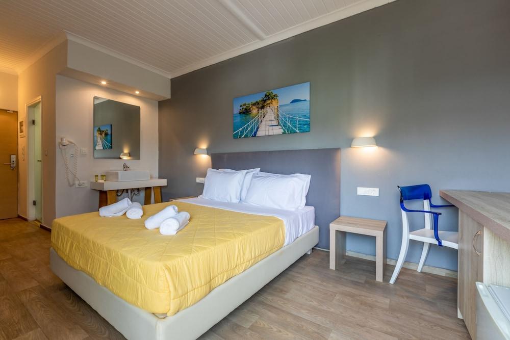 Arkadianos Aparthotel Agios Sostis  Екстер'єр фото