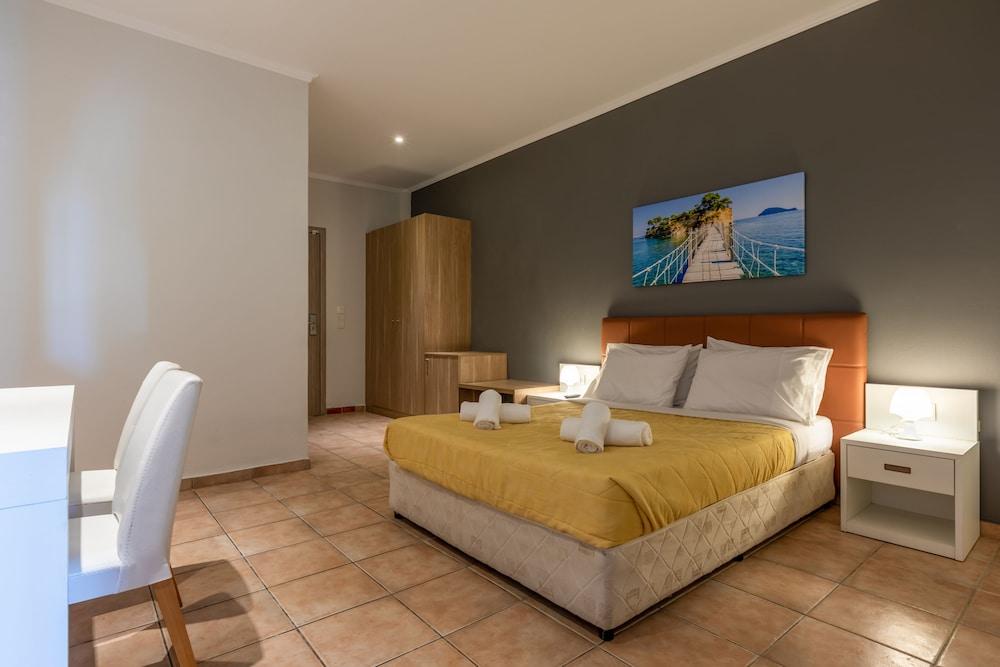 Arkadianos Aparthotel Agios Sostis  Екстер'єр фото