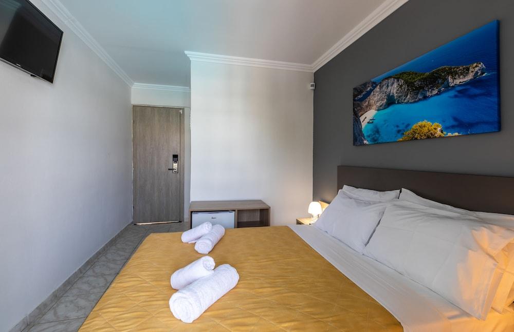 Arkadianos Aparthotel Agios Sostis  Екстер'єр фото